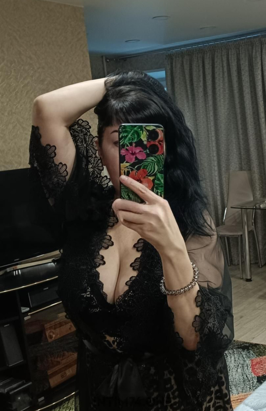 Анна: проститутки индивидуалки в Омске